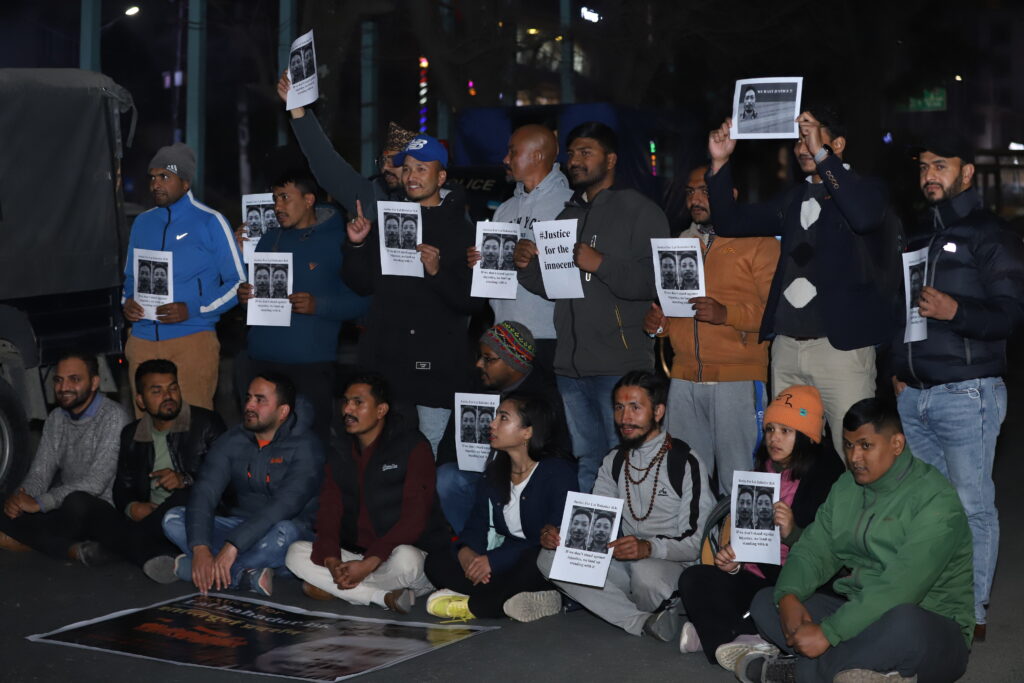 लाल बहादुर बिकको न्याय माग्दै काठमाडौँमा पनि प्रदर्शन लाल बहादुर , काठमाडौँ प्रदर्शन