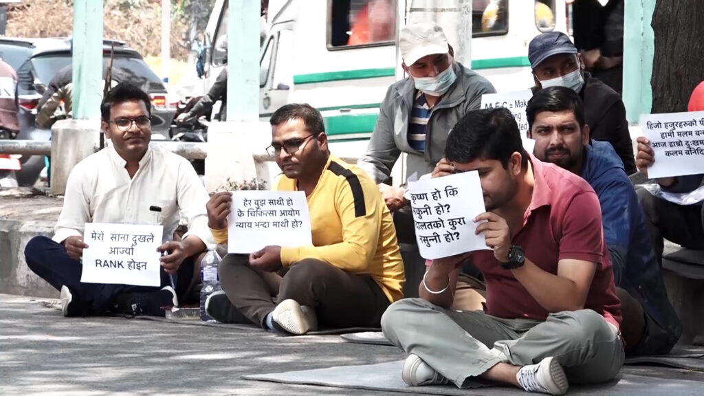 protest medical student 