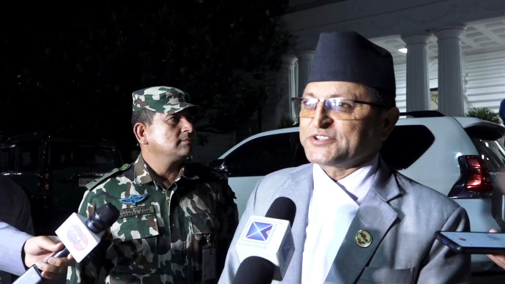 कामु प्रधानन्याधीश कार्कीलाई प्रधानन्यायाधीशमा सिफारिस गर्ने संवैधानिक परिषद्को निर्णय कामु प्रधानन्याधीश कार्कीलाई प्रधानन्यायाधीशमा सिफारिस गर्ने संवैधानिक परिषद्को निर्णय